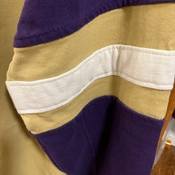 Knights Apparel Women’s Sz L Washington Huskies Long Sleeve Purple Tan Tee - Picture 4 of 7